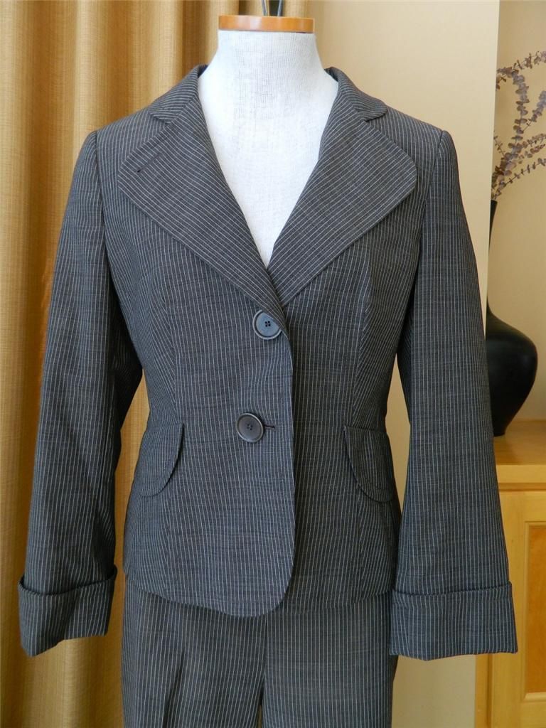 Primary image for Akris Punto Pant Suit Cropped Jacket Stripe Light Weight Wool 6 8 40 38