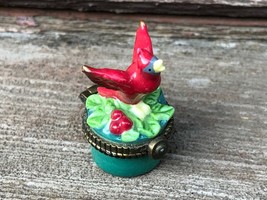 MINIATURE PHB CARDINAL BIRD PORCELAIN HINGED BOX  - $13.81