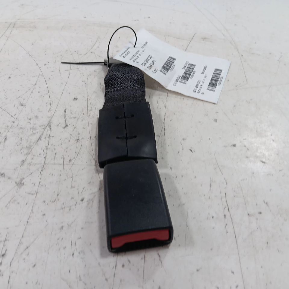 Buick Encore Seat Belt Buckle Latch Left Rear Back  2017 2018 2019 2020I... - $22.90