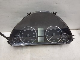 05 Mercedes C-Class MPH speedometer 2035407347 OEM - £78.44 GBP