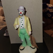 Clown In Yellow Jacket Emmett Kelly Jr. Flambro 7" Porcelain Figure with tag - $16.63