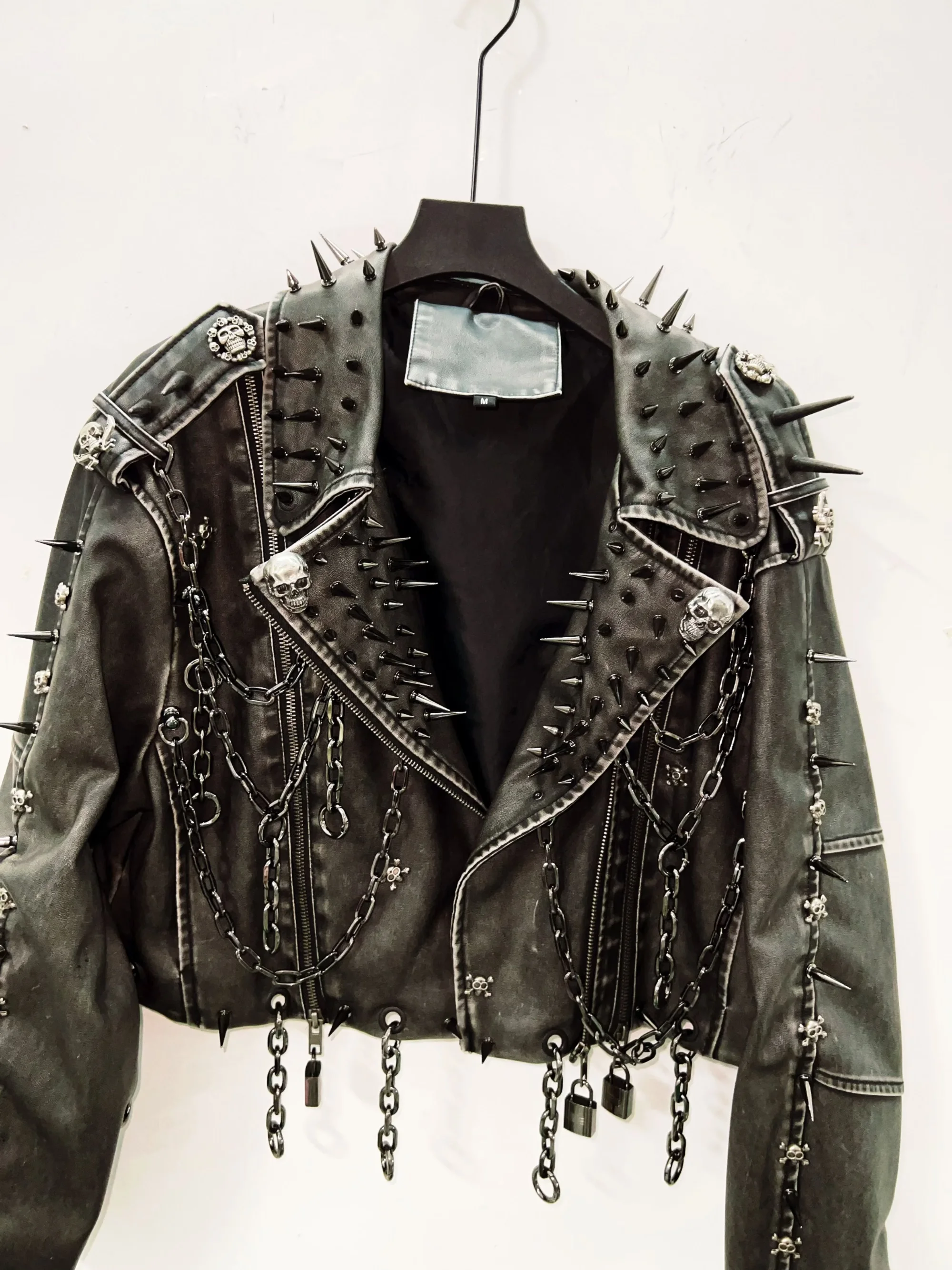 Item image 4