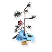 Charlie Brown Snoopy Christmas Tree with Linus Blanket 22 Inch Classic Peanuts - £11.75 GBP