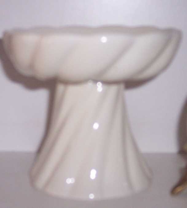* White Barn Candle Co Porcelain Pillar Stand - $13.94