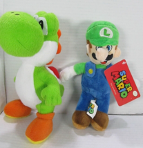 Nintendo Super Mario Plush 8” Stuffed  Green Yoshi and Luigi&quot; Lot of 2 - $14.03