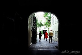 1974 Arched Walkway People Copenhagen Kodachrome 35mm Slide - £2.77 GBP