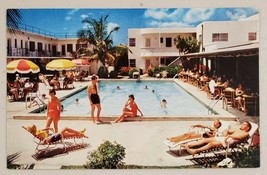 The Escape Hotel Swimming Pool Fort Lauderdale,Florida  Chrome Postcard - £7.78 GBP
