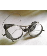 Motorcycle Glass or Goggles No Tint, marked &quot;S&quot;-vintage - $34.13 CAD