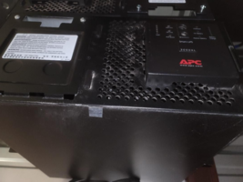APC Smart-UPS SUA3000XLT 3000VA 208V Rack Mount unit No Batteries or Fro... - £280.31 GBP