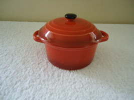 &quot; NWOT &quot; ? Ceramic Pot With Lid Burnt Orange Color &quot; BEAUTIFUL COLLECTIB... - £19.09 GBP