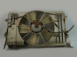 2003-2004 Toyota Matrix 1.8L Engine Fan Cooling Radiator Motor Front Ass... - $219.38