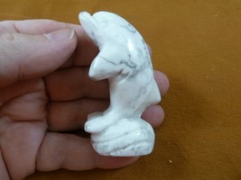 (Y-DOL-JU-709) white Howlite DOLPHIN Porpoise gemstone gem carving love dolphins - £14.01 GBP