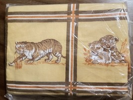 Vtg NIP Big Cats Lions Tigers Cubs Jungle Portraits Patchwork Blanket 80x90&quot; - £14.70 GBP