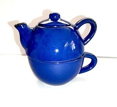 Pier 1 Teapot and Mug Stackable Tea for One Blue Stoneware Vintage Circa... - $25.71