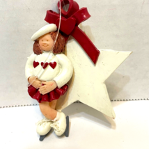 Vintage 1997 Band Creations Best Friends Christmas Ornament Girl Star 3.25&quot; Wood - £6.89 GBP