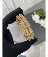18k Gold Shape Vintage Mesh Bracelet Vintage Jewelry Gold Bracelet Stain... - $100.00