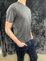 Men’s Old Navy Dark Gray Short Sleeve Medium Workout Shirt - £8.24 GBP