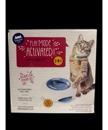 New Whisker City Interactive Chase and Play Kitty Cat Toy - Home Pet Dec... - $23.00 CAD
