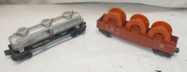 Lot Of 2 Lionel Train Cars - Triple Dome Tank Car &amp; 6462 Gondola w Reels - £20.42 GBP