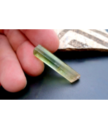 GORGEOUS AAAA+  BRILLIANT GREEN TERMINATED TOURMALINE CRYSTAL 24.30cts - $229.63 CAD