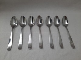 Lot of 7 Teaspoons ~ Towle Living Collection ~ Memoir ~ Stainless 18/0 - £27.57 GBP