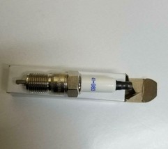 NEW GENUINE OEM ACDelco 41-983 Platinum Spark Plugs 12578277  [QUANTITY ... - $43.96