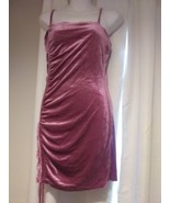 Boutique Pink Velvet Mini Dress NWT Med - $214.77 MXN