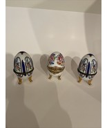 3 x Vintage Ceramic Egg Shaped Hinged Trinket Boxes - €26,04 EUR