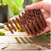 Dollhouse Fence 3 FEET! Brown Picket 1/12 Scale - $6.99