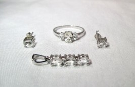 Sterling Silver White Topaz Ring/Pendant/Earrings Set K431 - £58.14 GBP