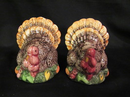 Turkey Salt and Pepper Shaker Set, Ceramic Thanksgiving Table Décor - $9.99