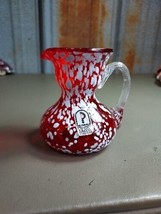 Old Pilgrim Glass Art Glass Pitcher Vase w/Label Red ~White Speckle Hand... - $455.92 MXN