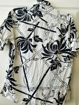 Tori Richard Men&#39;s M Button Up Shirt Bamboo Floral 100% Rayon Black &amp; White - £19.55 GBP