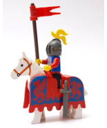 Lego Castle Knight Horse w/Barding Ruffled Dragons Minifigure 6085 6086 - $45.46 CAD