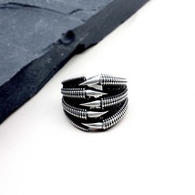 Solid 925 Sterling Silver Oxidized Claw Style Black CZ Men&#39;s ring - £55.11 GBP