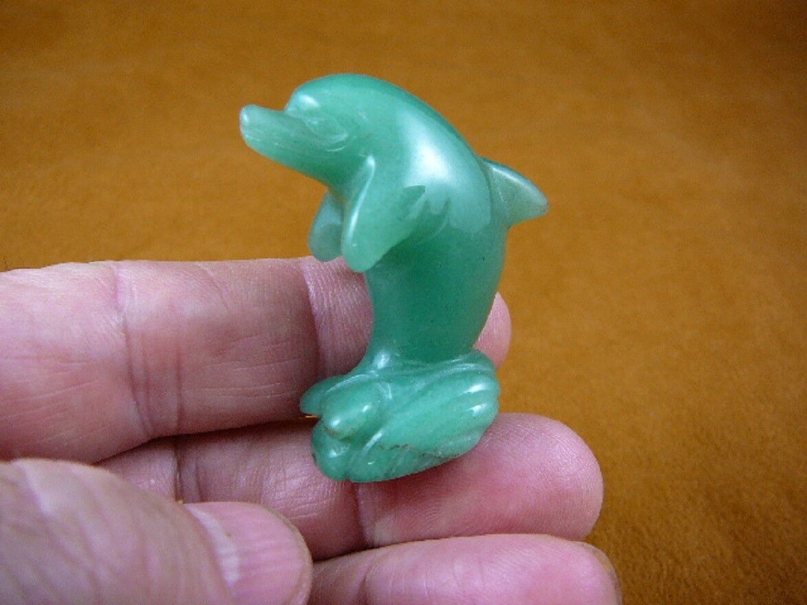 (Y-DOL-JU-555) DOLPHIN Porpoise gemstone GREEN stone flipper carving MAMMAL - $14.01