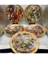 5 Plates “Illusive Wings” Collection The Bradford Exchange - $950.34 MXN