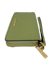 NWB Michael Kors Jet Set Travel Phone Case Wallet Army Green Leather Gift Bag FS - £69.88 GBP