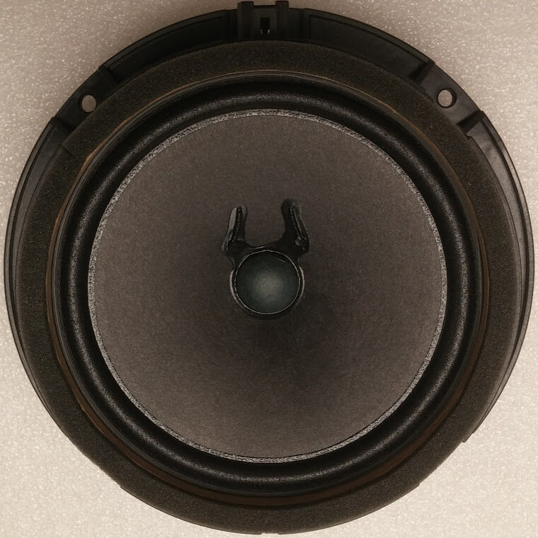 Primary image for Santa Fe door speaker. 2007-2009 stereo system. Factory original NOS New!!