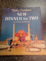 Betty Crocker&#39;s New Dinner For Two Cook Book First Edition Third Printing - £19.77 GBP