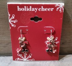 Holiday Cheer Golfing Reindeer Christmas Dangle Earrings Candy Cane Clubs - £9.03 GBP