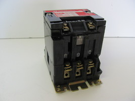 Square D 8903SM02 Series A Lighting Contactor 30A 110/120VAC  - £31.29 GBP