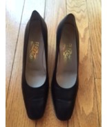 EUC Black Nappa Leather Salvatore Ferragamo Pumps 2.5&#39;&#39; Block Heel SZ 8.... - $109.83 CAD