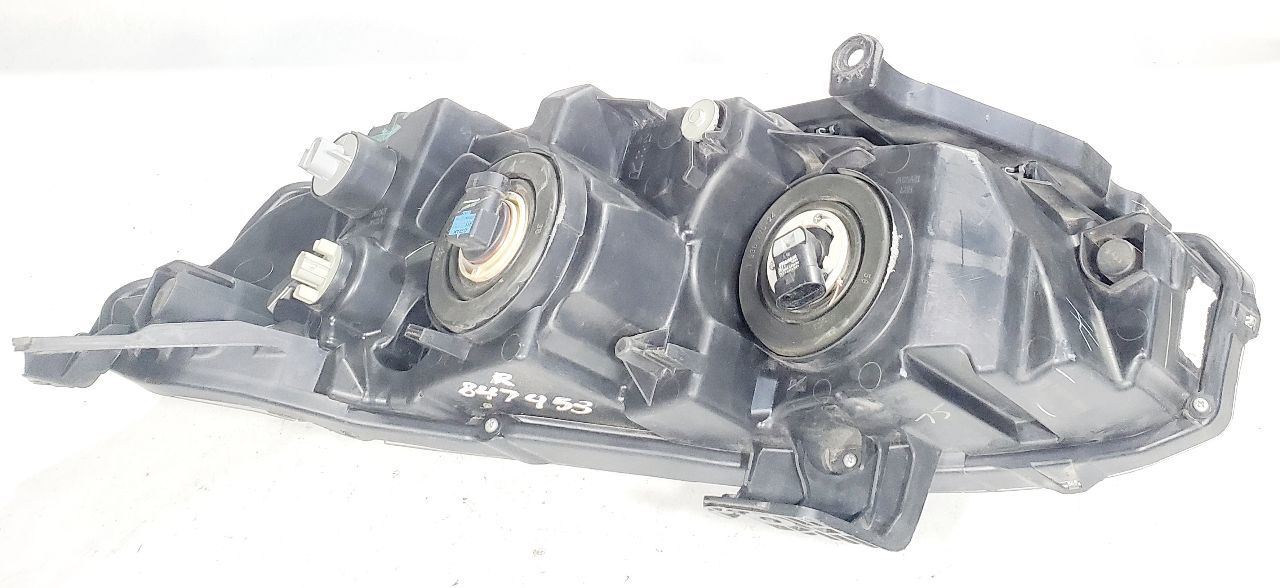 Right Headlamp Halogen Hazy 1 Broken Mount OEM 2018 Honda Civic Item image 5