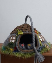 Gray knitted hobbit house for a cat or kitten with a removable rug - £78.85 GBP