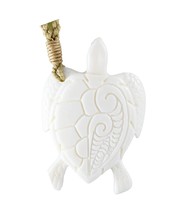 Unique Hawaiian Large Sea Turtle Necklace, Hand Carved Bone - £105.29 GBP