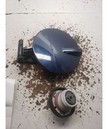 LR2       2008 Fuel Filler Door 1182942 - $50.37