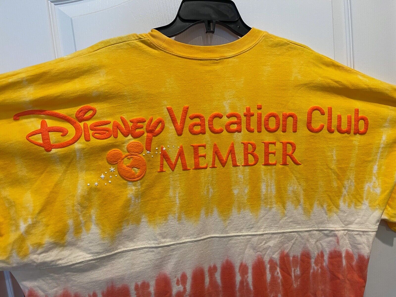 Primary image for Disney Vacation Club Halloween Spirit Jersey XL Candy Corn Member DVC NWT 2021