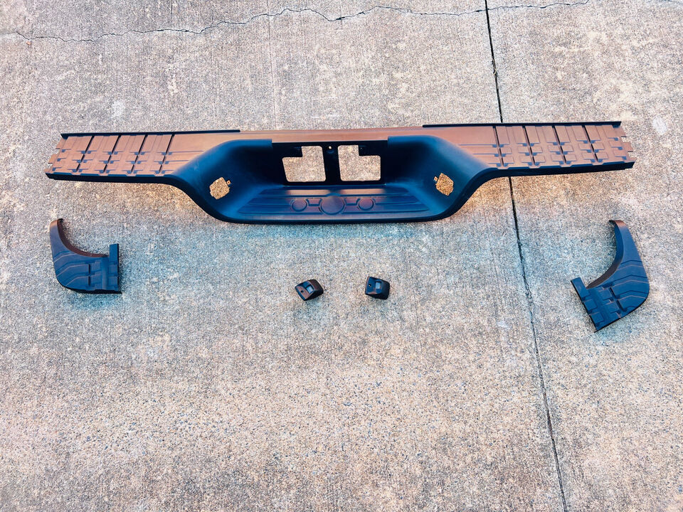 524610c040 07 08 2009 2010 2011 2012 2013 TOYOTA TUNDRA REAR BUMPER STEP... - $175.00