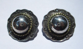 Sterling Silver Clip on Earrings 925 Taxco Mexico Domed Scalloped Rope Design - £22.35 GBP